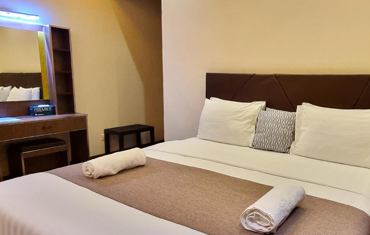 Isle Royal Inn - Housity