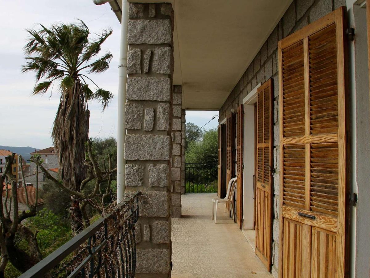 Villa 3 pièces avec jardin privé à Porto-Vecchio - FR-1-62-162 - Housity