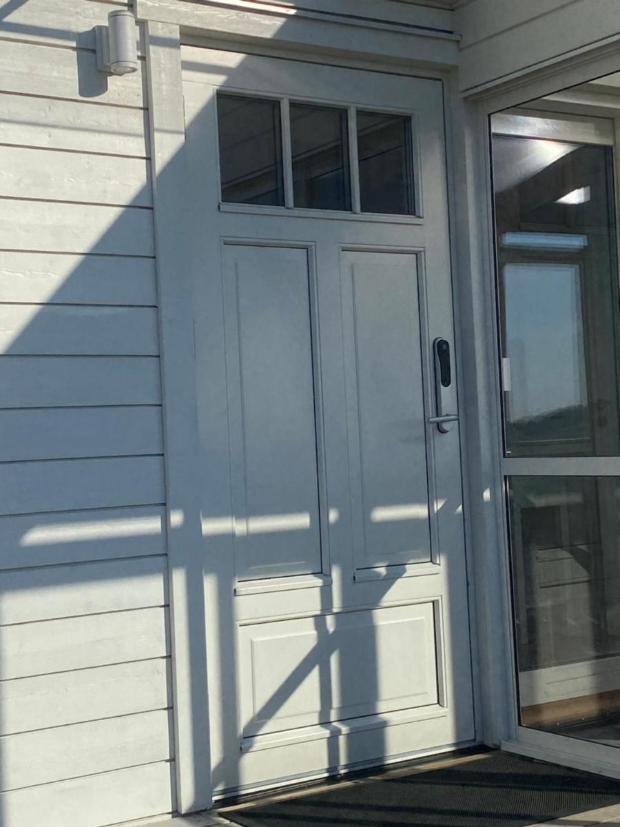 Mycket trevlig stuga på Brännö med havsutsikt - Housity