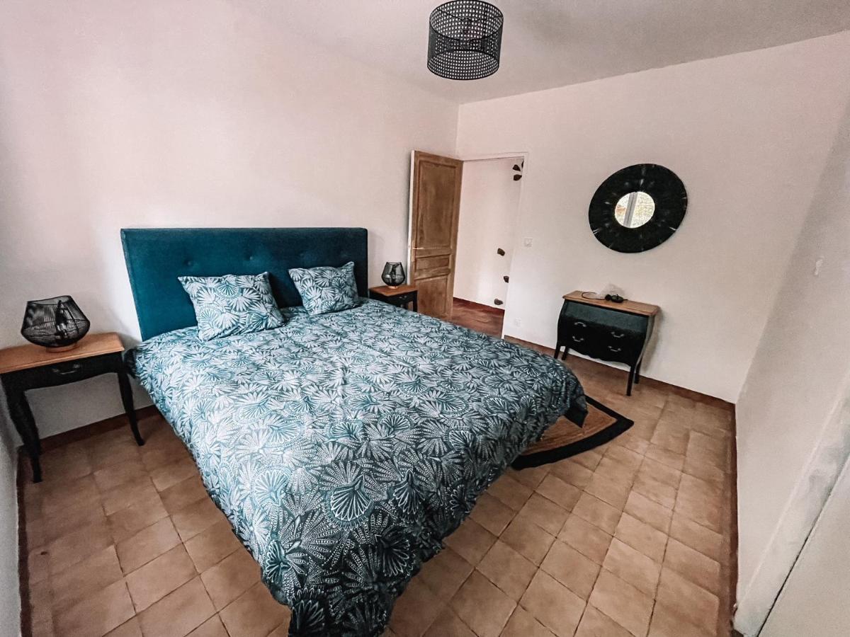 Demeure du Dragon 5 chambres Piscine- 10 lits - personnes - Housity