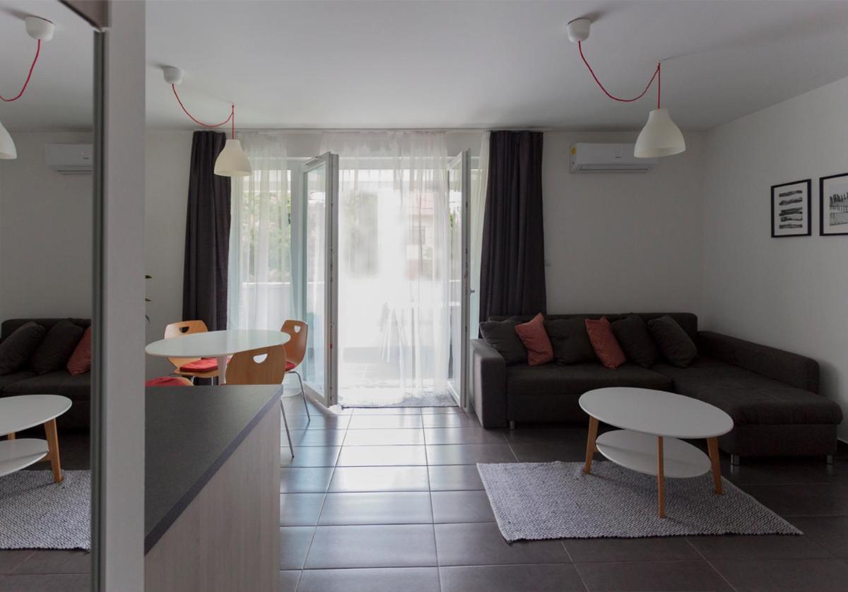 Dobó Apartman - Housity