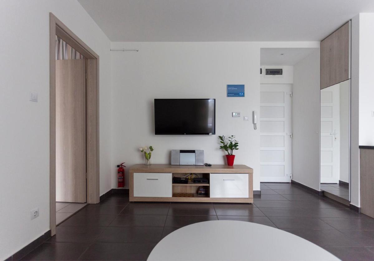 Dobó Apartman - Housity