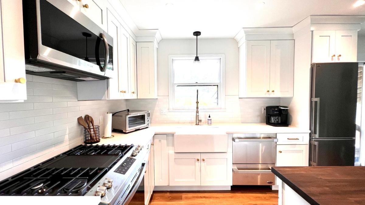 The Cottage Rooms at Glenwood Retreats - Housity