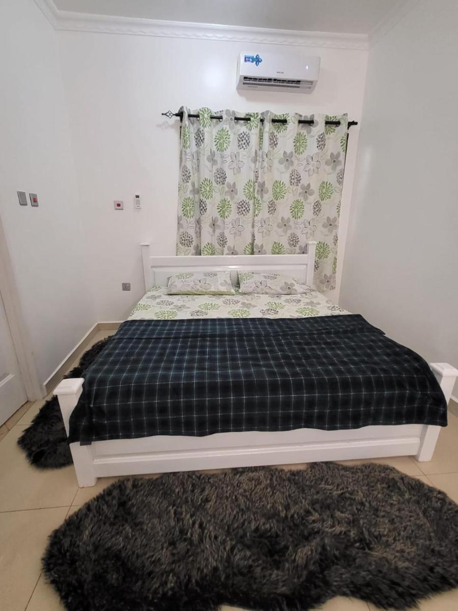 Suitetrails - SUCCESS ROOM Ensuit - East Legon, Adjiringanor