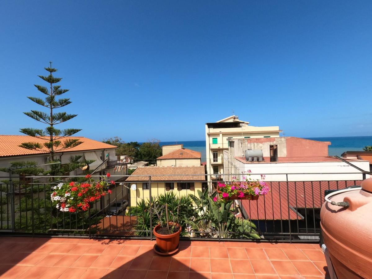 Terrazza Lungomare - Housity