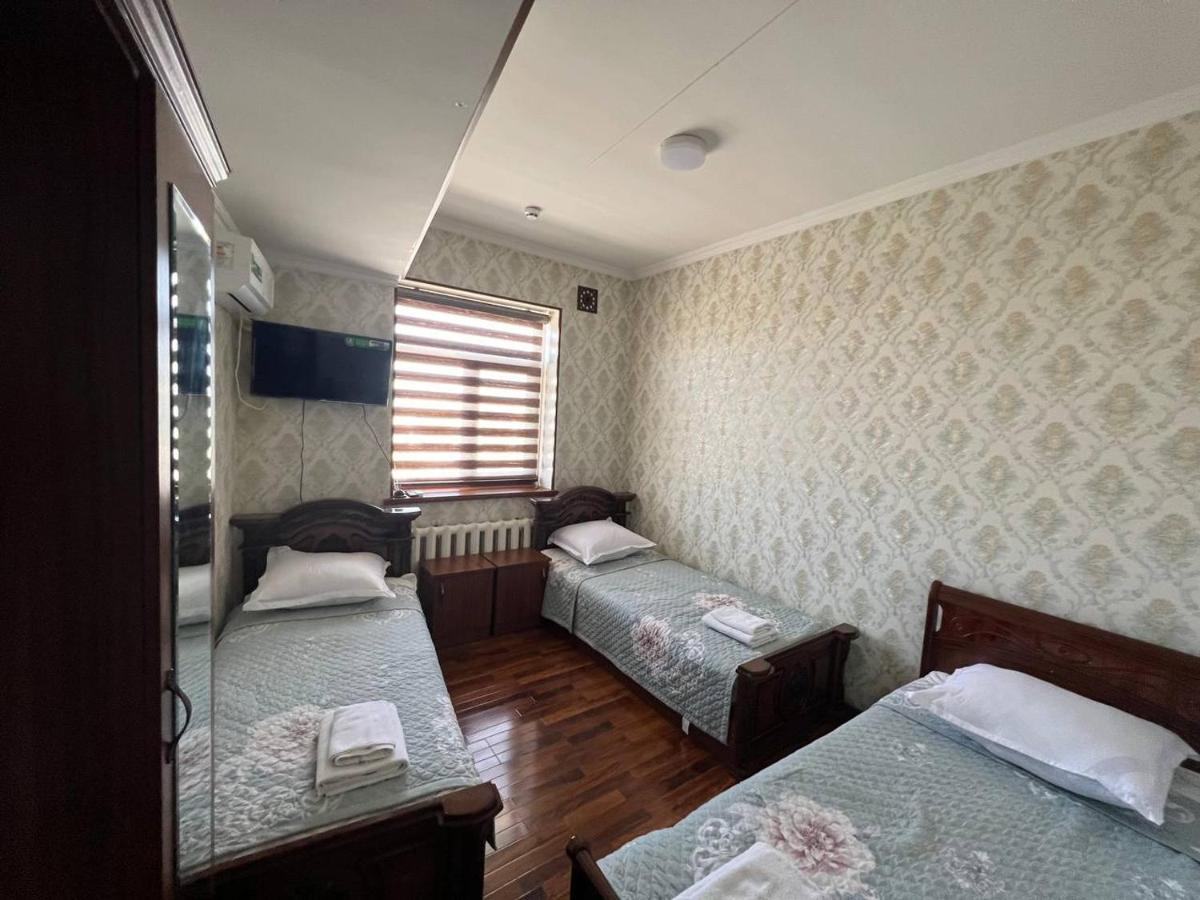Khamza Hostel - Housity