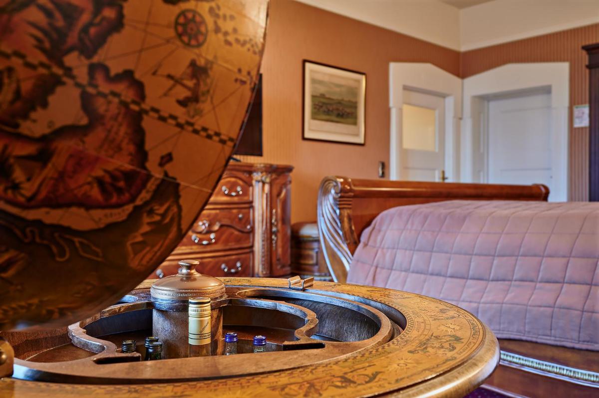 Ein Sitzbereich in der Unterkunft Bernsteinschloss