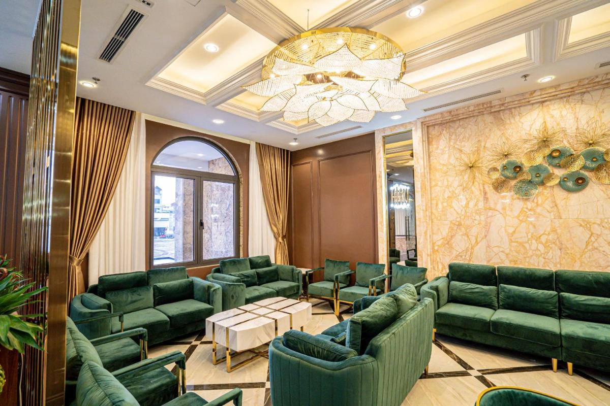 Luxury Hotel - Housity