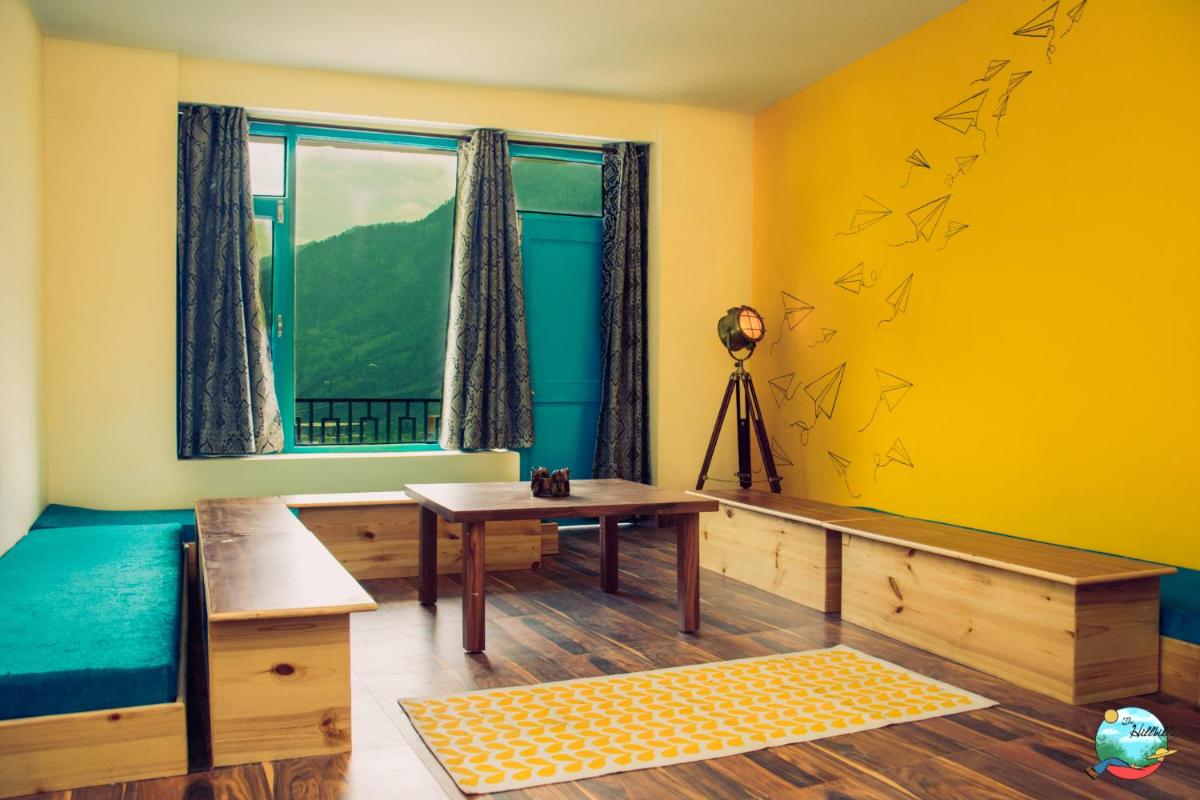 The Hillbilly’s Lodge - Housity