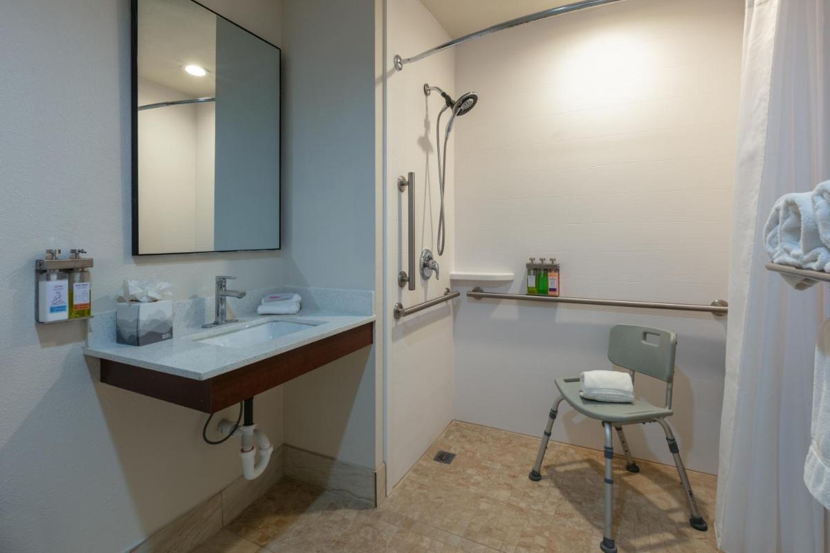 Wyndham Corpus Christi Resort North Padre Island - Housity