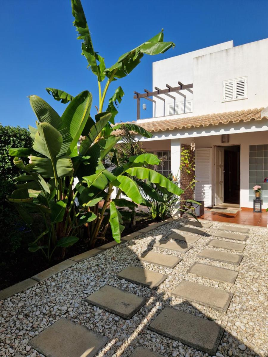 Villa Armanbel - Housity