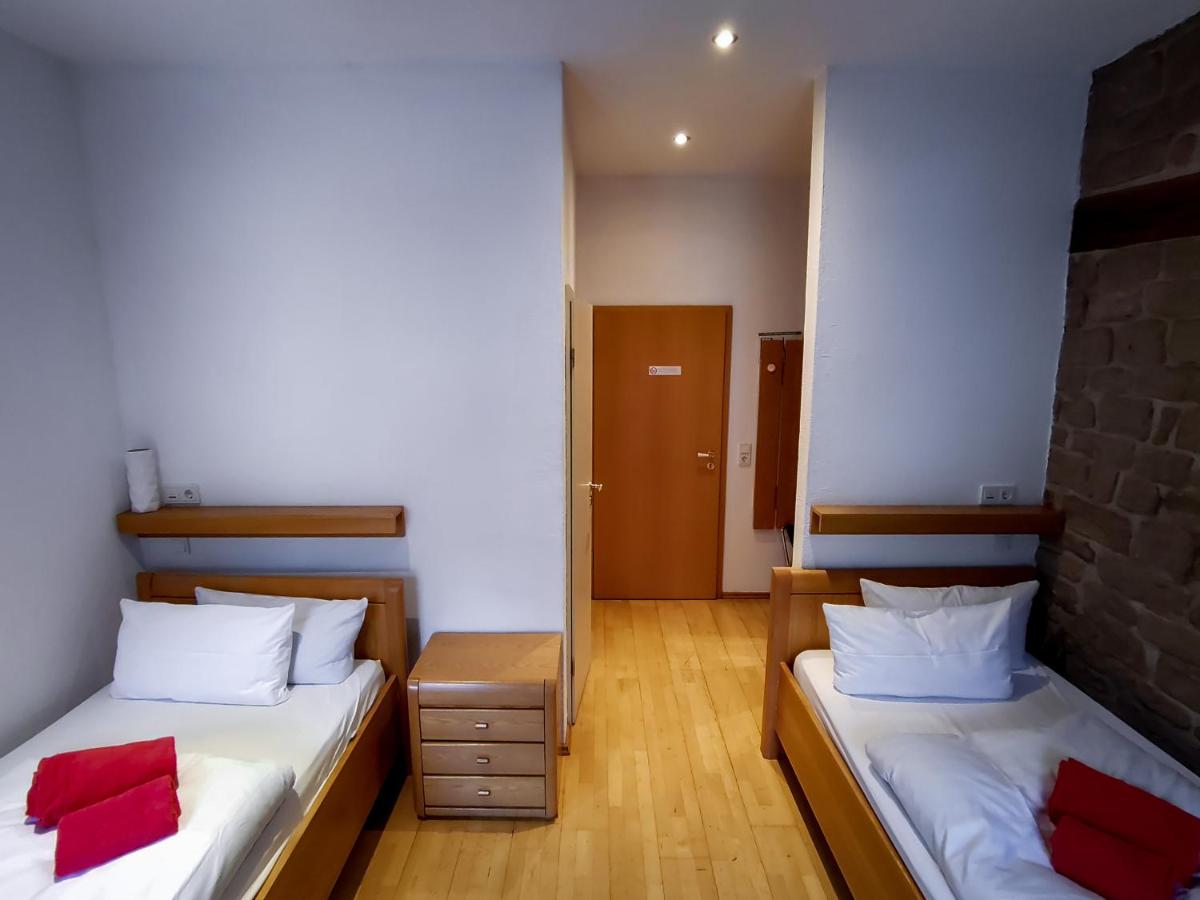 Domhotel - Housity