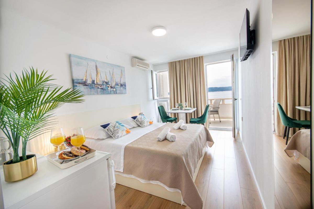 Apartments Klement Brela - Housity