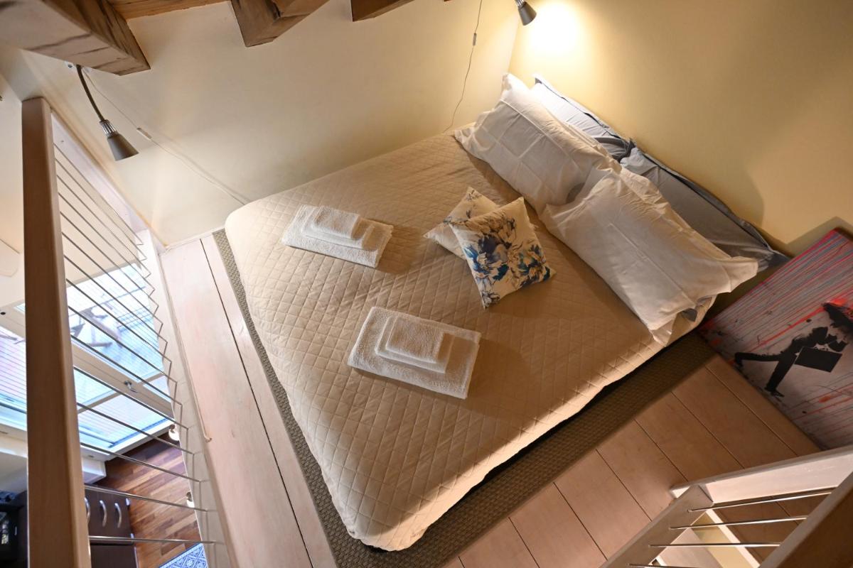 AURA loving home con 4 posti letto, cucina completa, terrazzo ed un grande parco verde - Housity