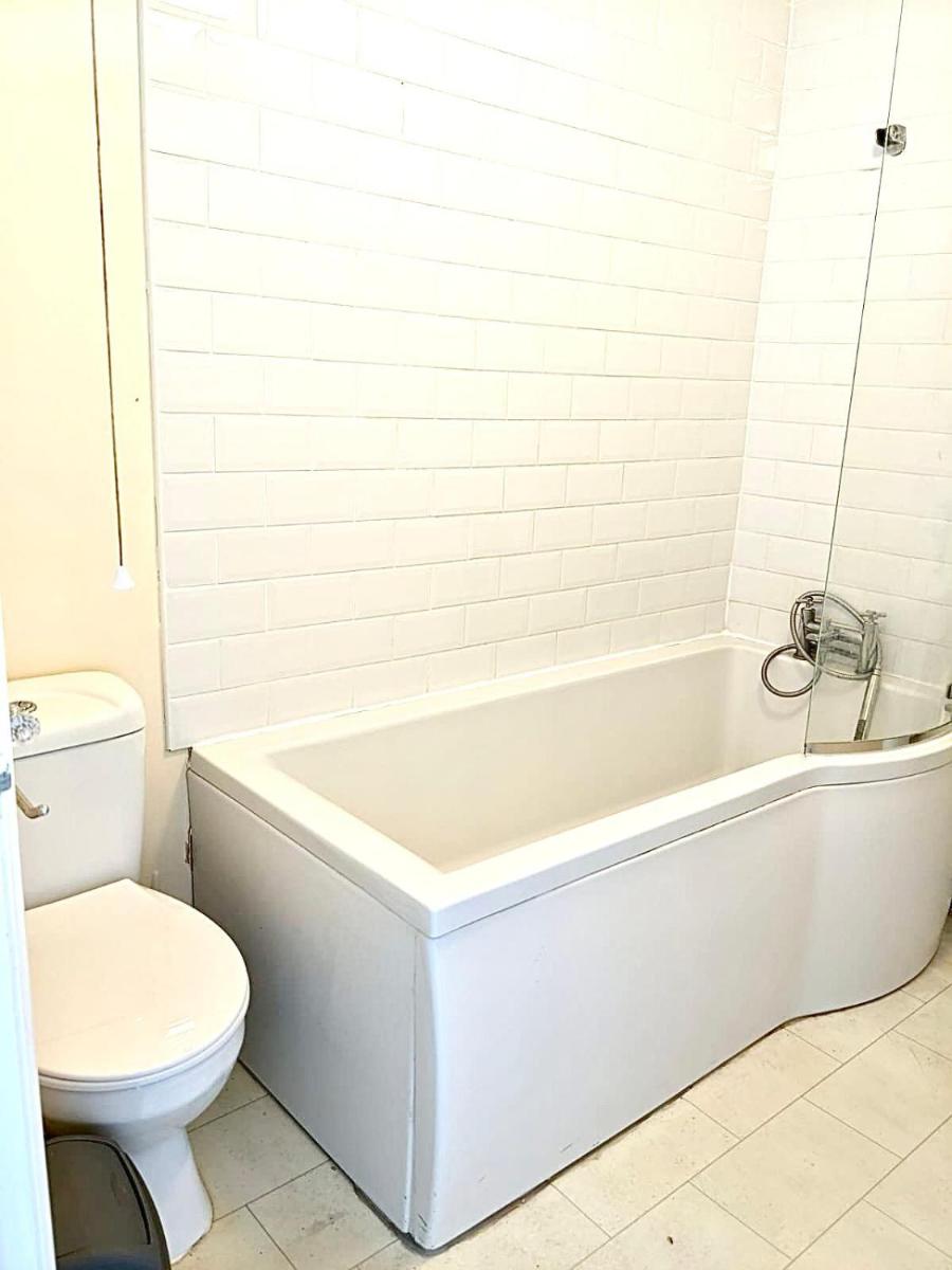 Woodway House - Housity