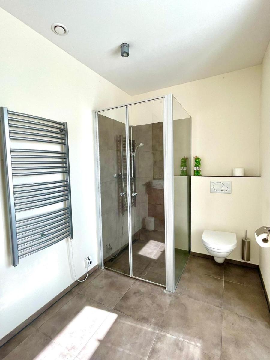 Villa Julian Doppelzimmer - Housity