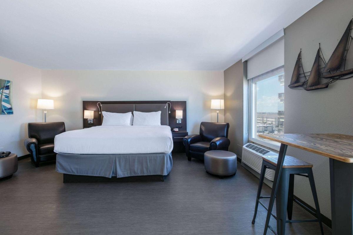 Wyndham Corpus Christi Resort North Padre Island - Housity