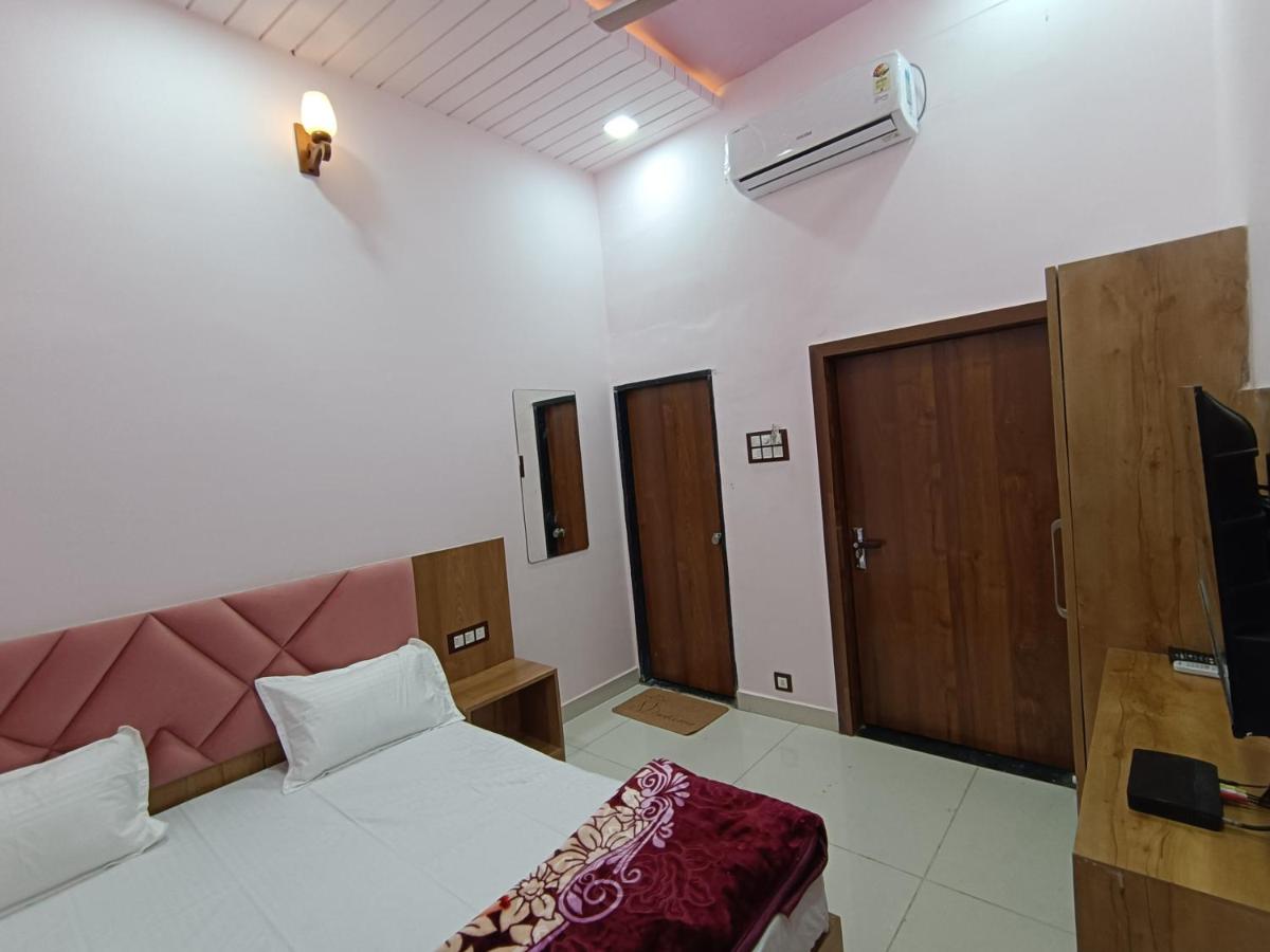 Kalptaru Home Stay Aff by MP TOURISM - Housity