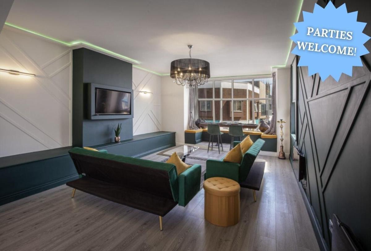 Town View Apartment by Sasco - Hizvo