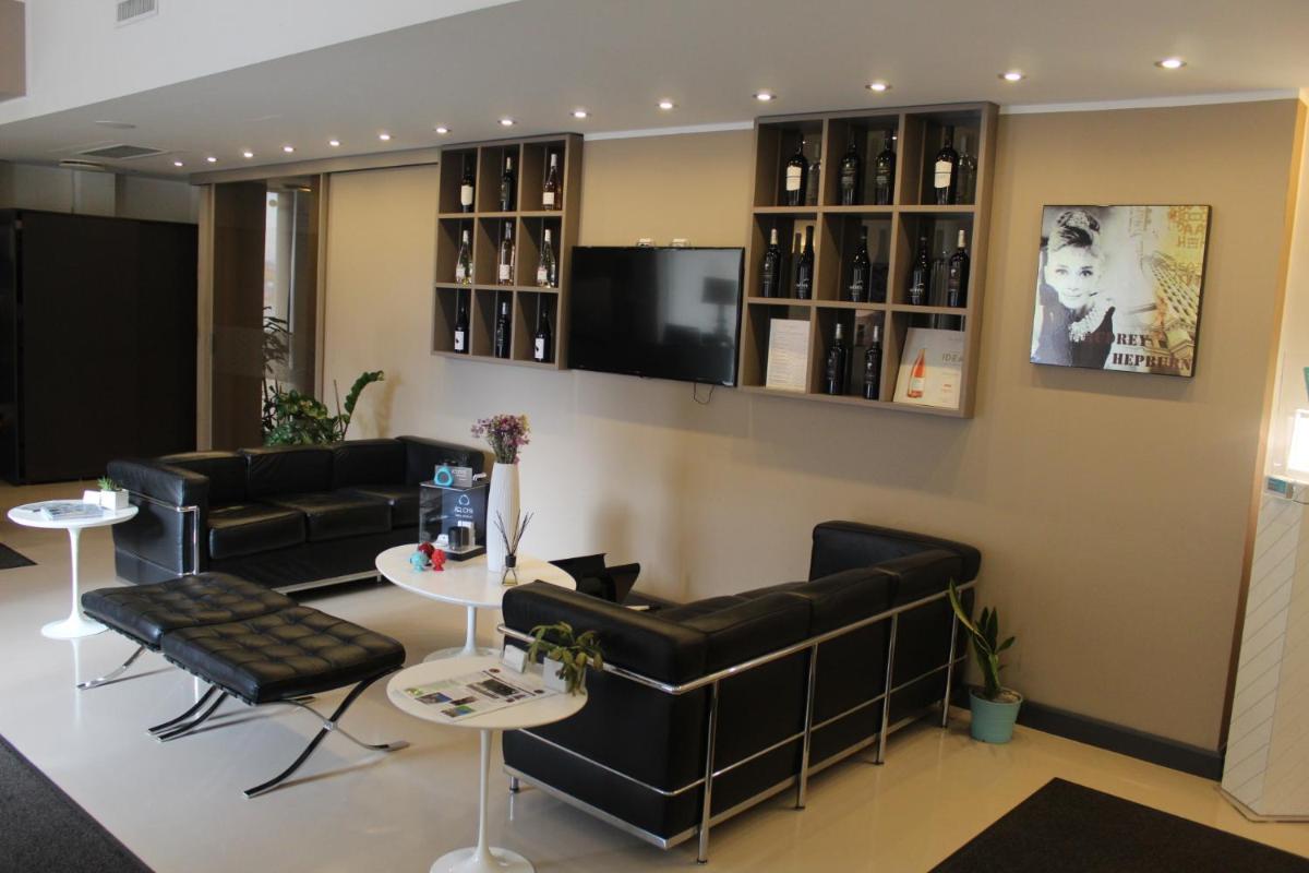 Albergo Del Sole - Housity