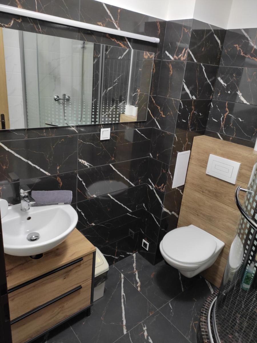 Apartmány u zámku - Housity