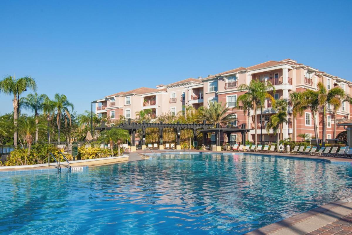 Suitetrails - Beautiful Deluxe Condo, Vista Cay - 3023