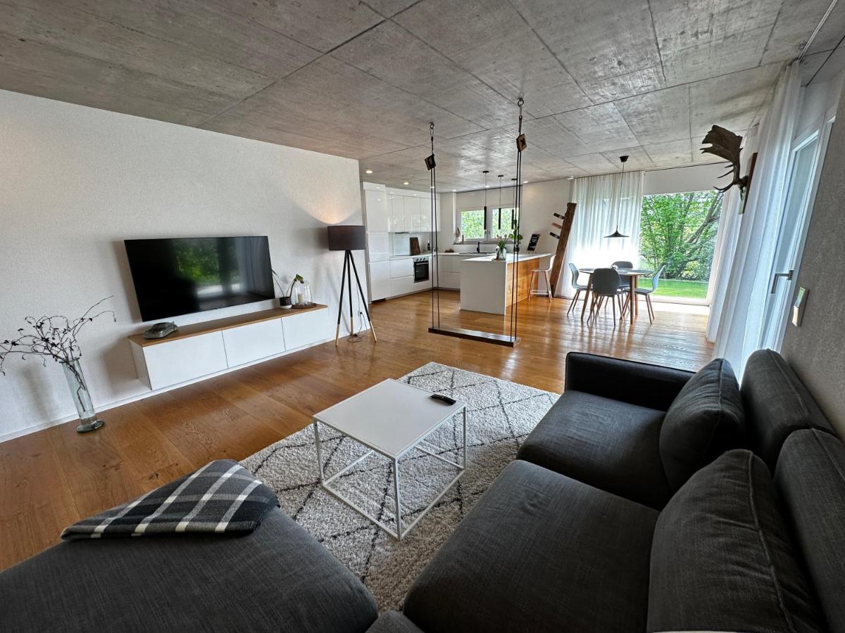 Moderne Ferienwohnung Rhenum mit Wallbox - Housity