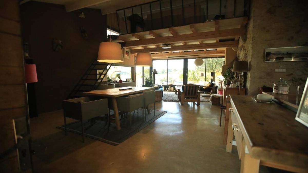 Maison avec piscine - Housity
