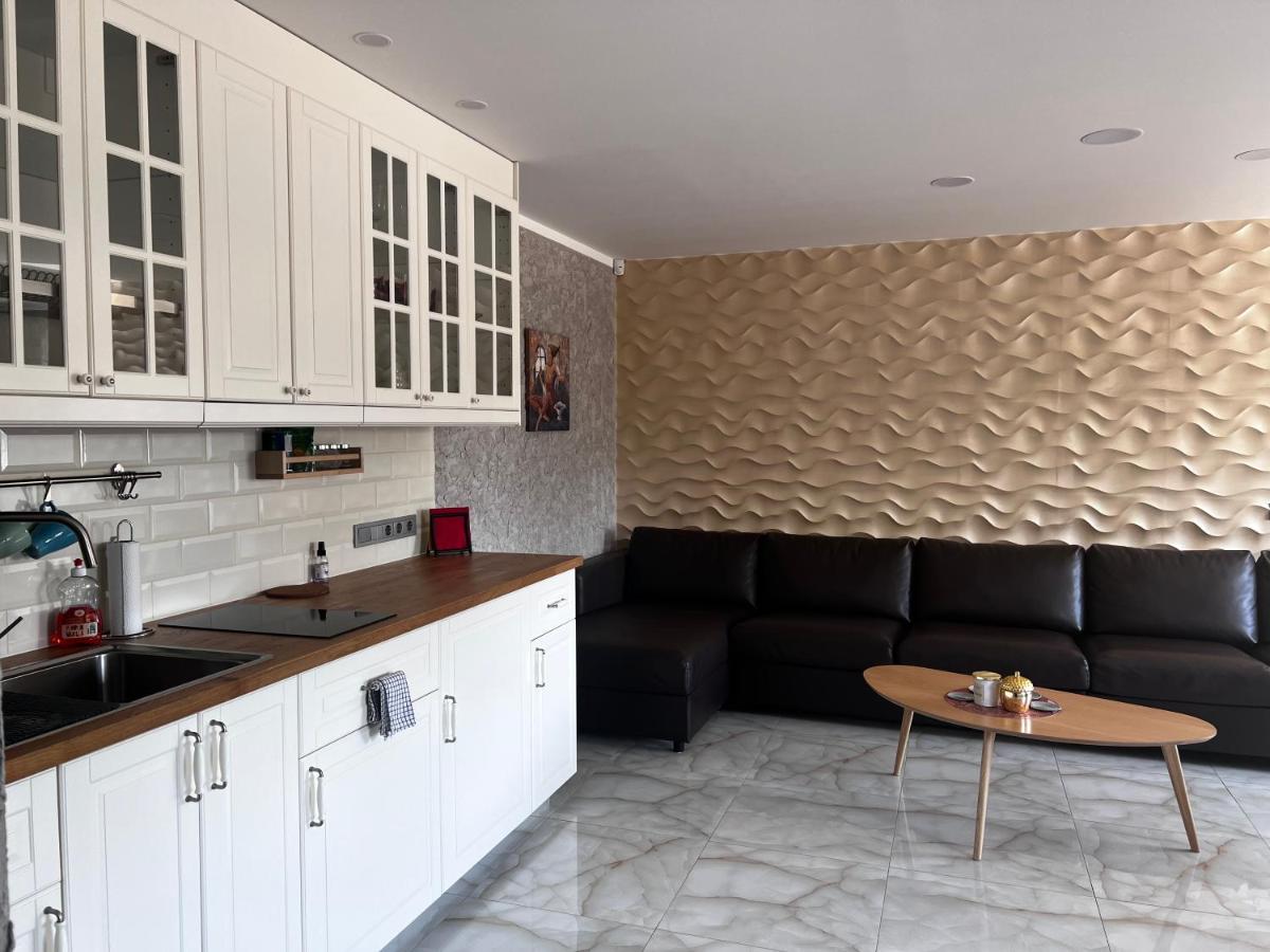 Rotušės apartamentai Kretingoje - Housity