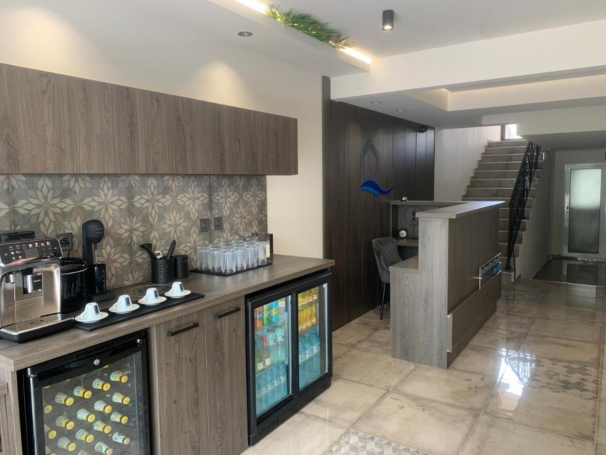 Park and pool rooms - Housity