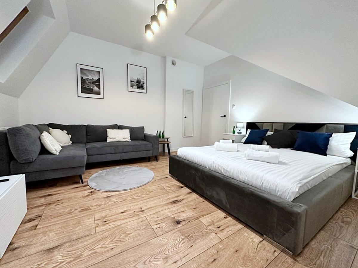 Apartamenty Kamienica Gwiazda - Centrum miasta, parking gratis - Housity