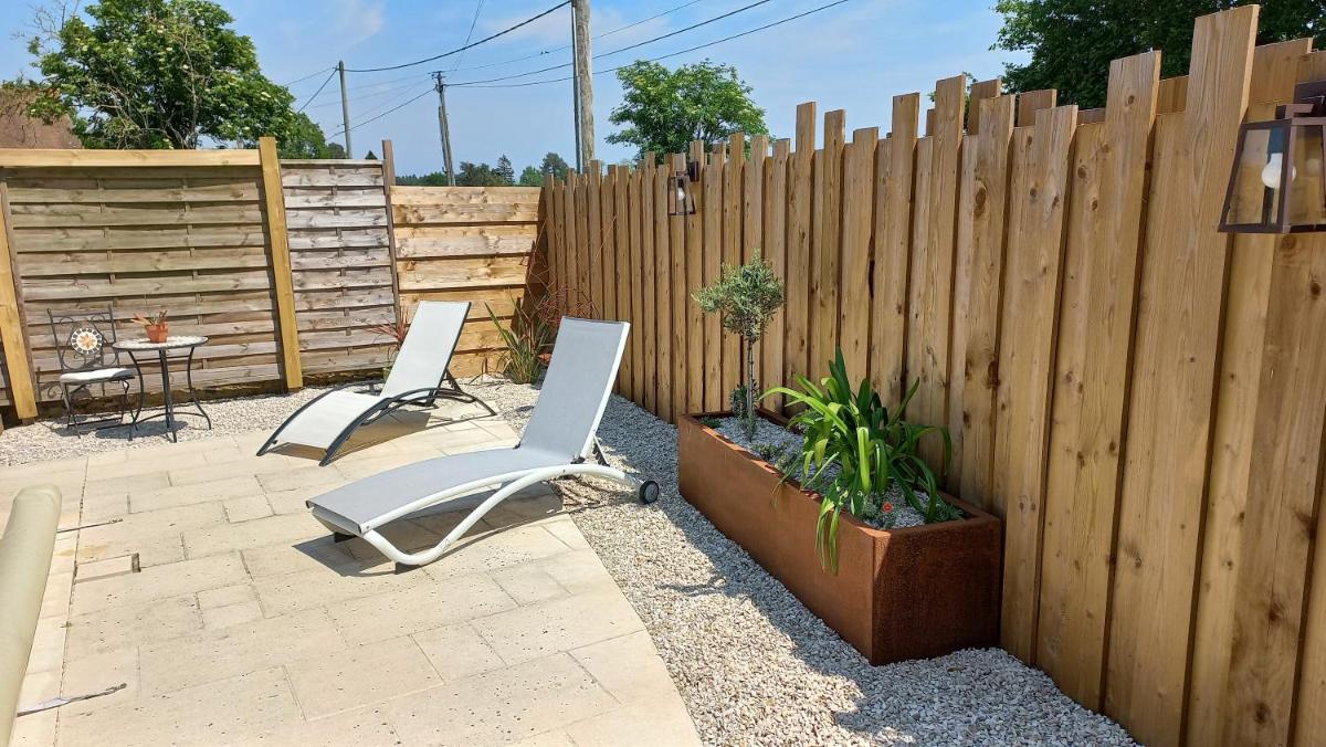 En pleine campagne, proche du Mans - chambre d'hôtes - Housity