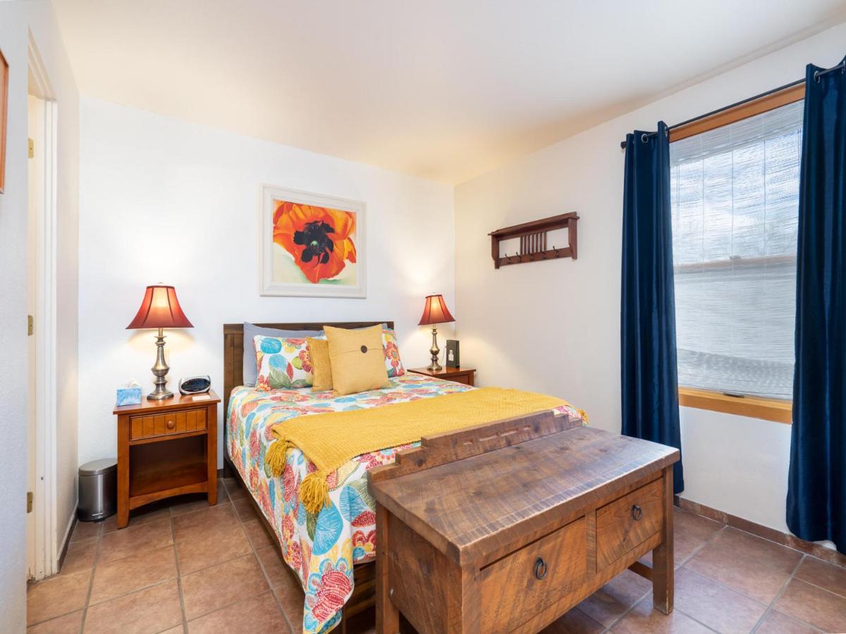 Cielo Grande B101, 2 Bedrooms, Pet Friendly, Sleeps 4 - Housity
