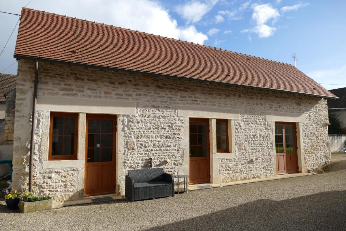 Les Grands Crus - Pommard - Housity