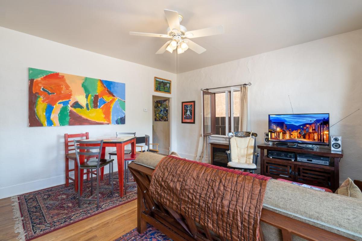 Rail Yard Retreat - Housity