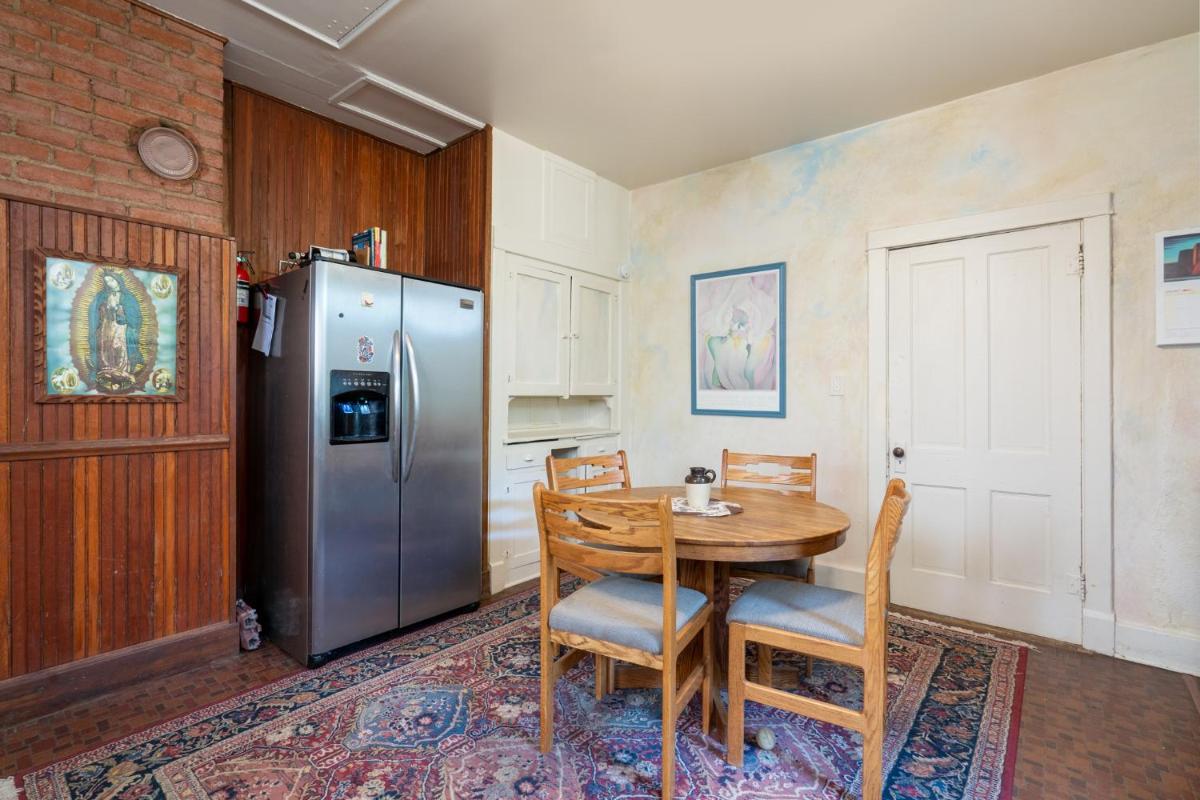 Rail Yard Retreat - Housity