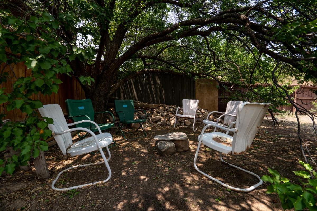 Rail Yard Retreat - Housity
