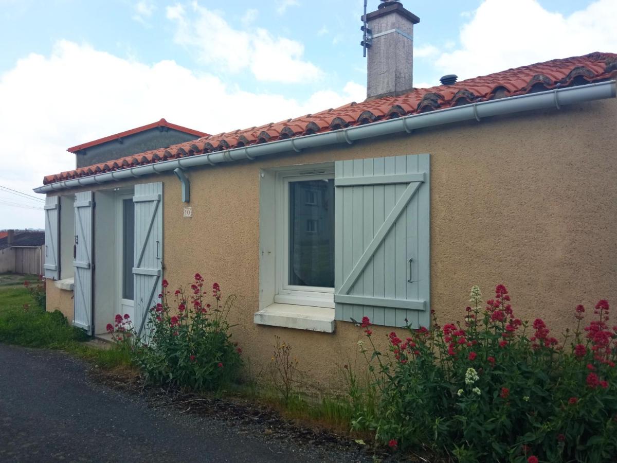 La Maisonnette des Louves - gîte rural avec jardin - Housity