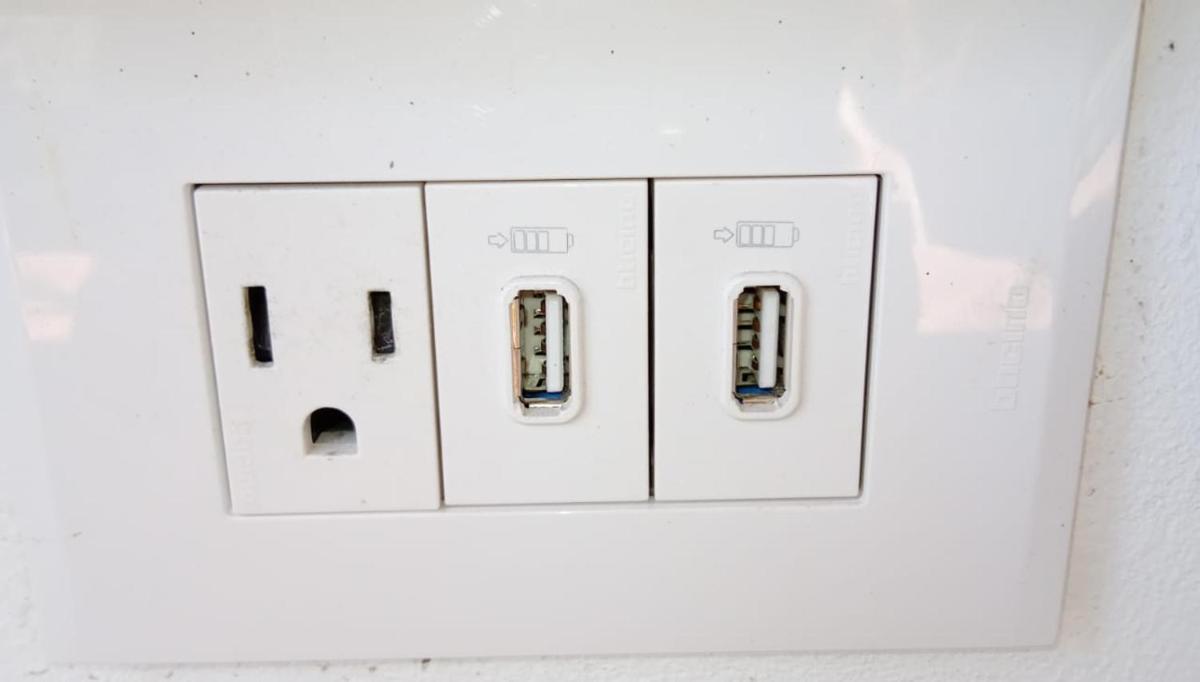 Cabinas Luna - Housity