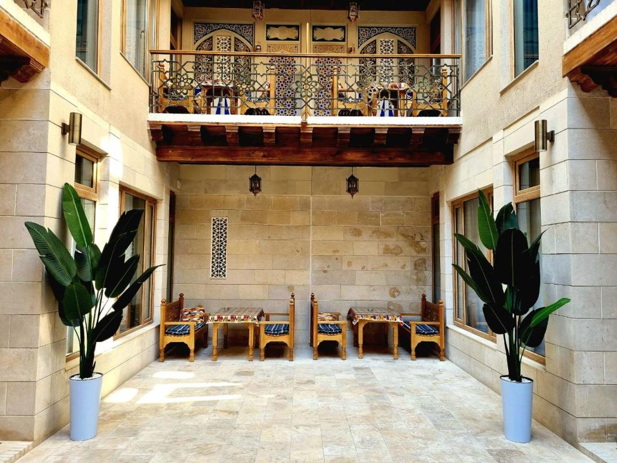 Latifa Begim Boutique Hotel - Housity