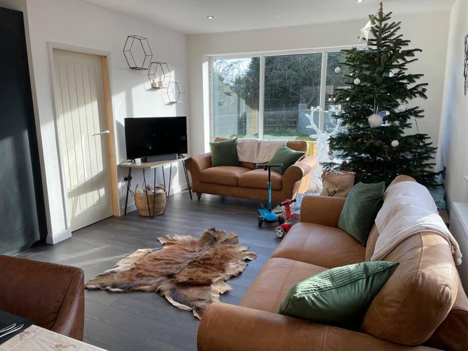 The Stables,Ashley - Housity
