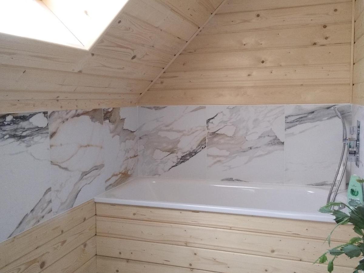 Siedlisko w Dolinie Wieprza - Housity