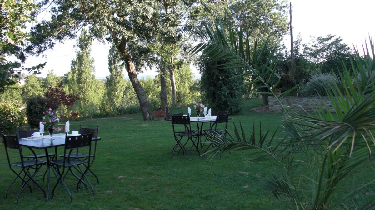 Chambres d'Hotes Domaine de la Capelle - Housity