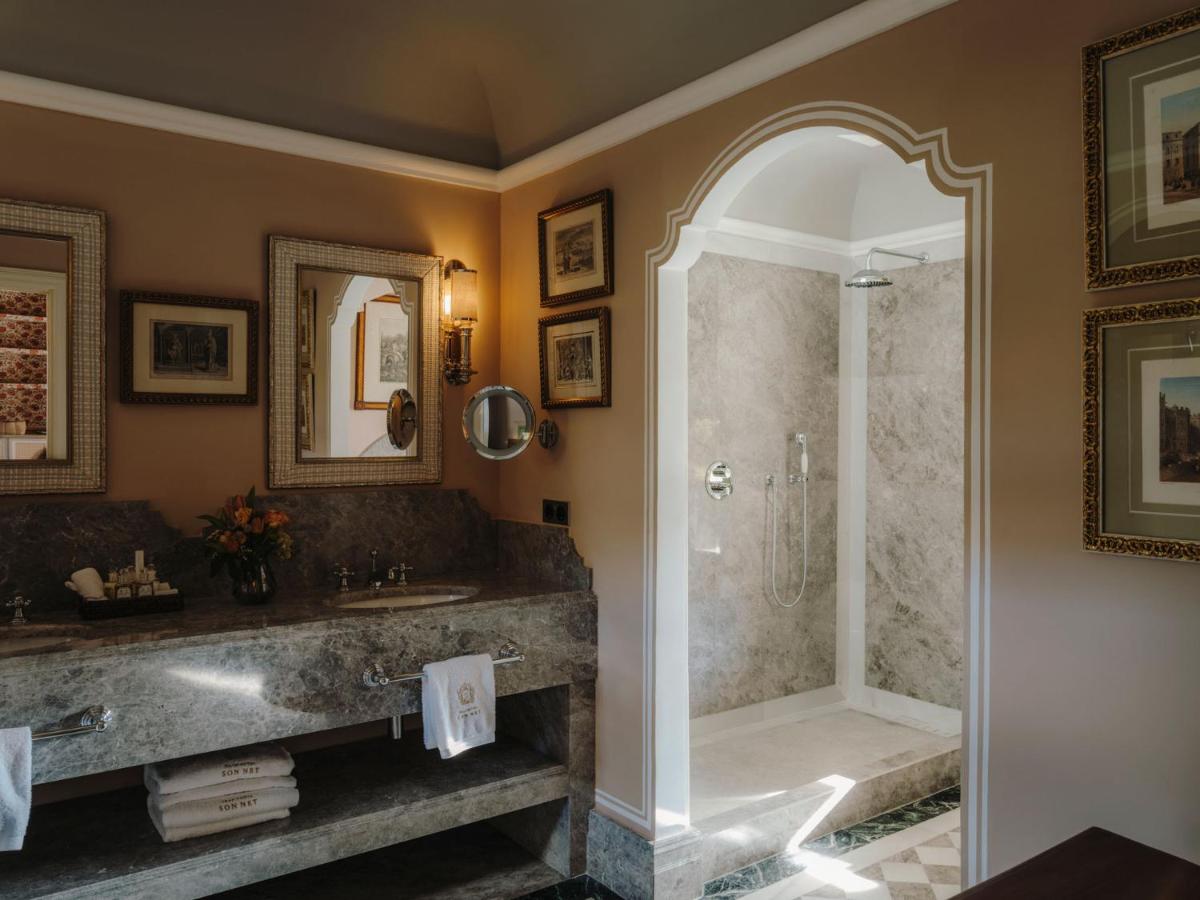 Un baño de Grand Hotel Son Net