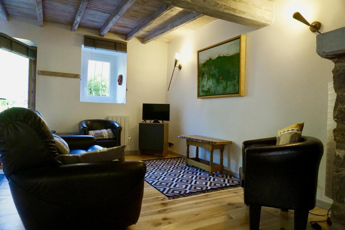 Les Hiboux - Housity