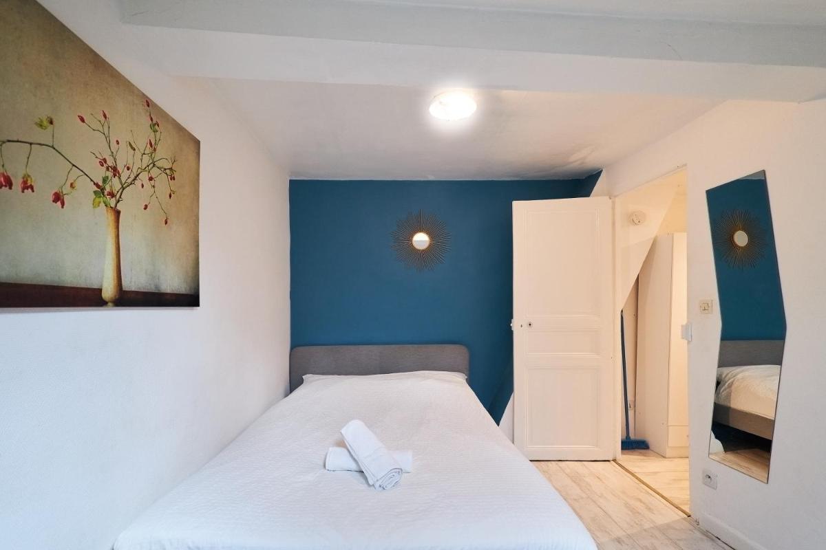 Azur - T1 - 500m gare centre - Housity