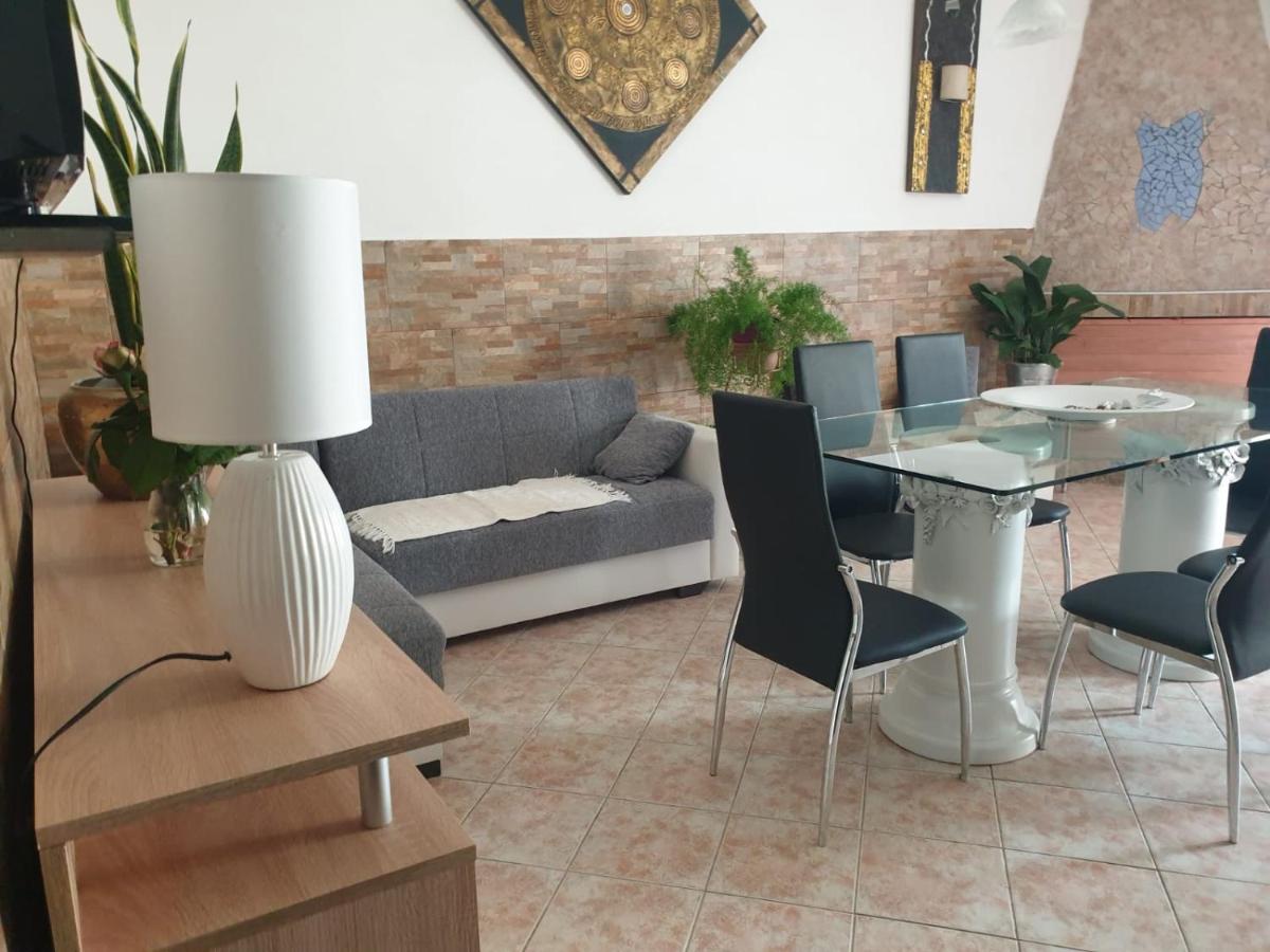 Casa vacanze con giardino e area barbecue - Housity