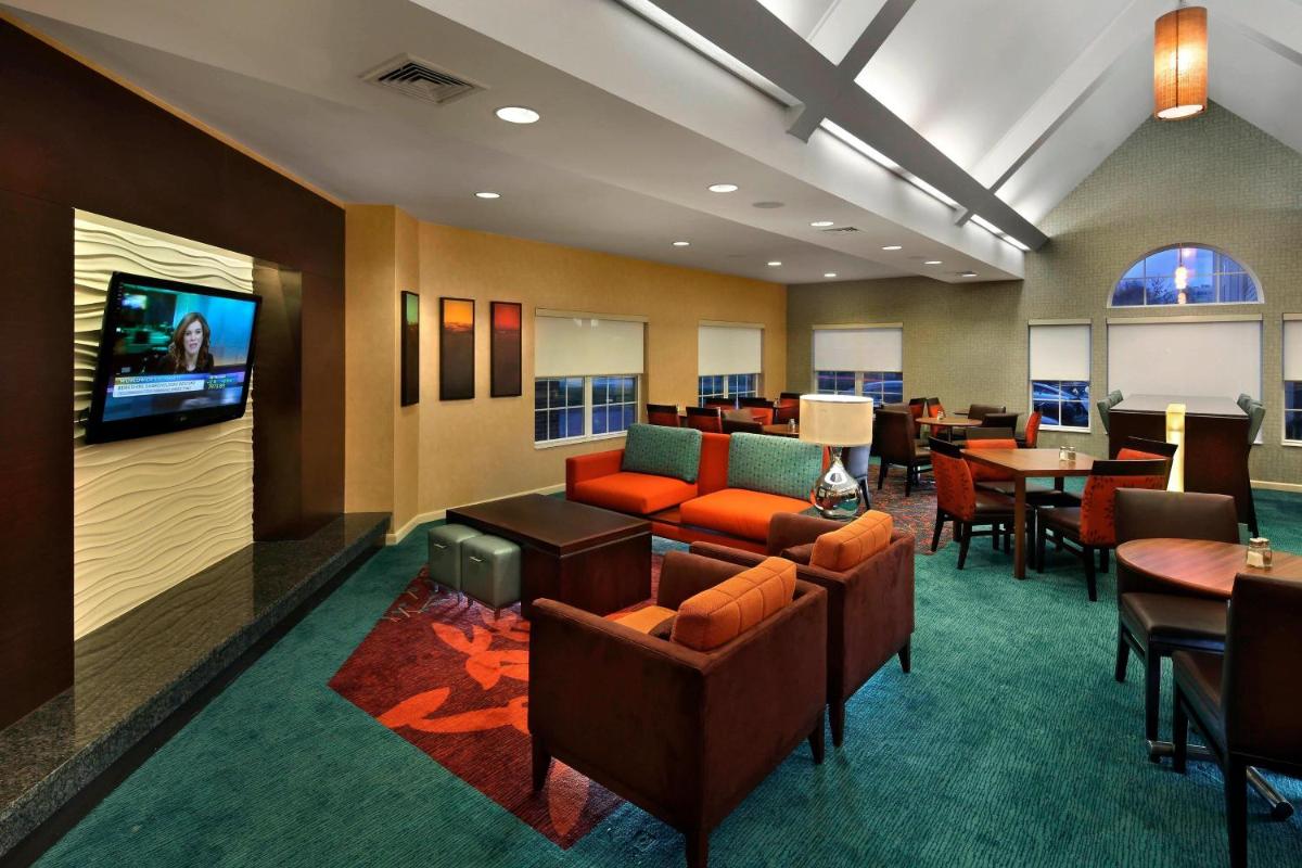 Residence Inn Danbury - Housity