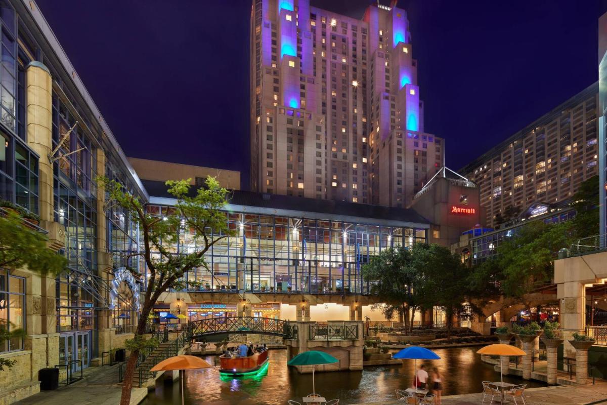 San Antonio Marriott Rivercenter on the River Walk - Housity