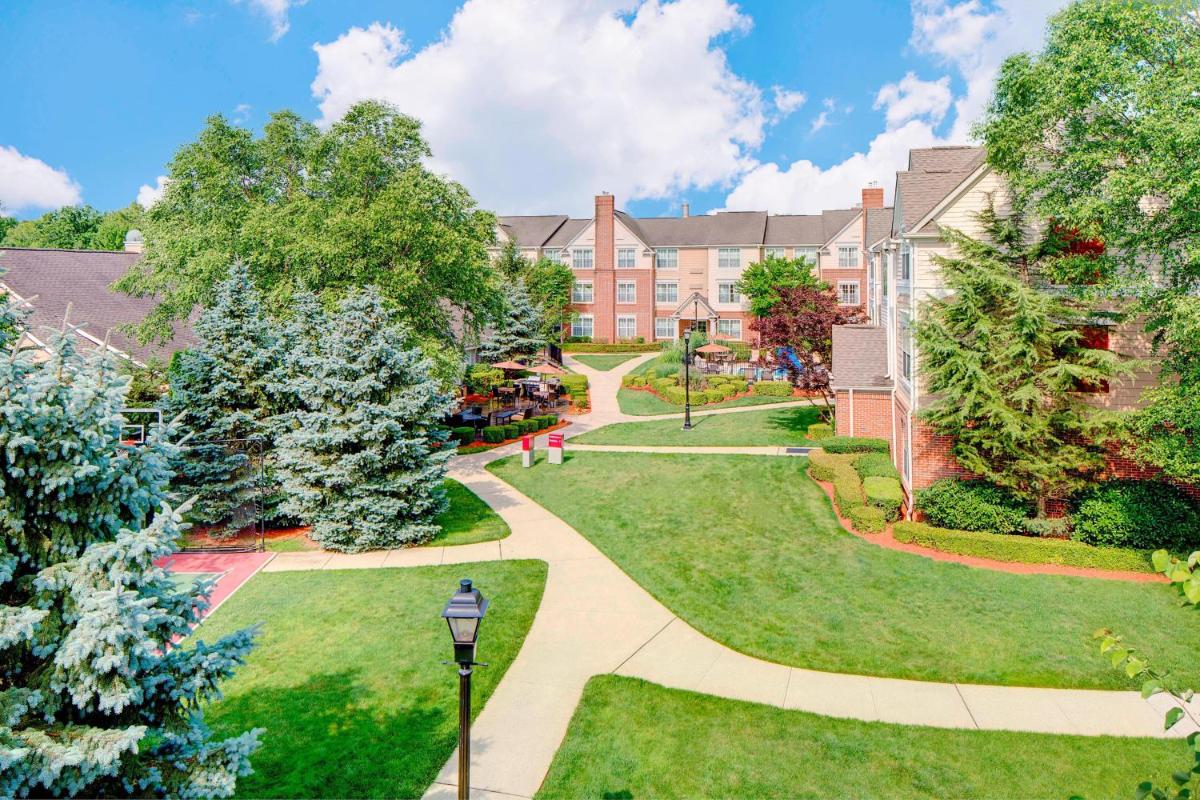 Residence Inn by Marriott Saddle River - Housity